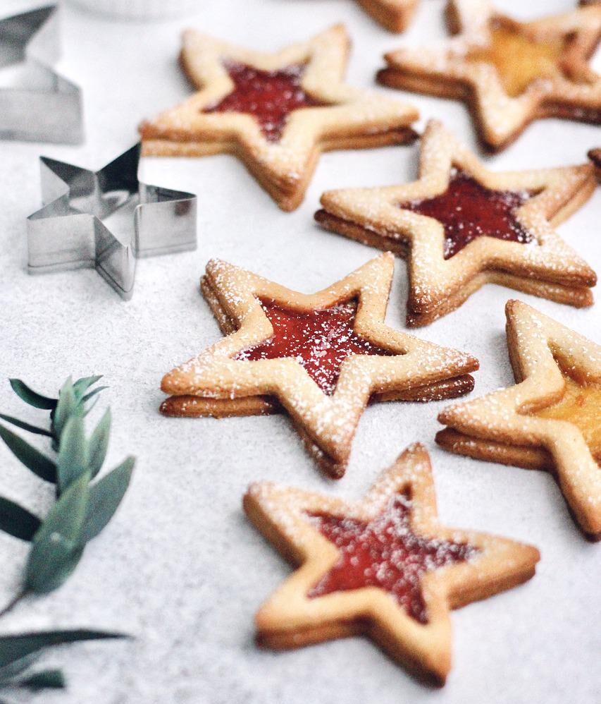 cookies, stars, christmas-5847940.jpg